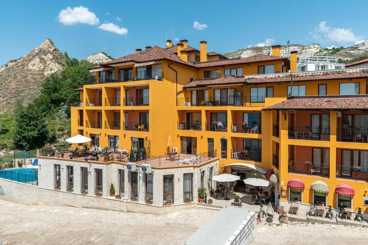 Supreme Beach Apartments Балчик Екстериор снимка