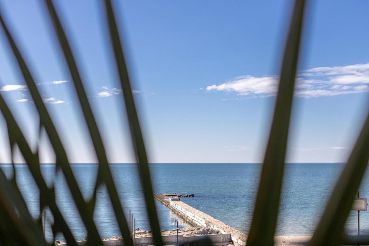 Supreme Beach Apartments Балчик Екстериор снимка