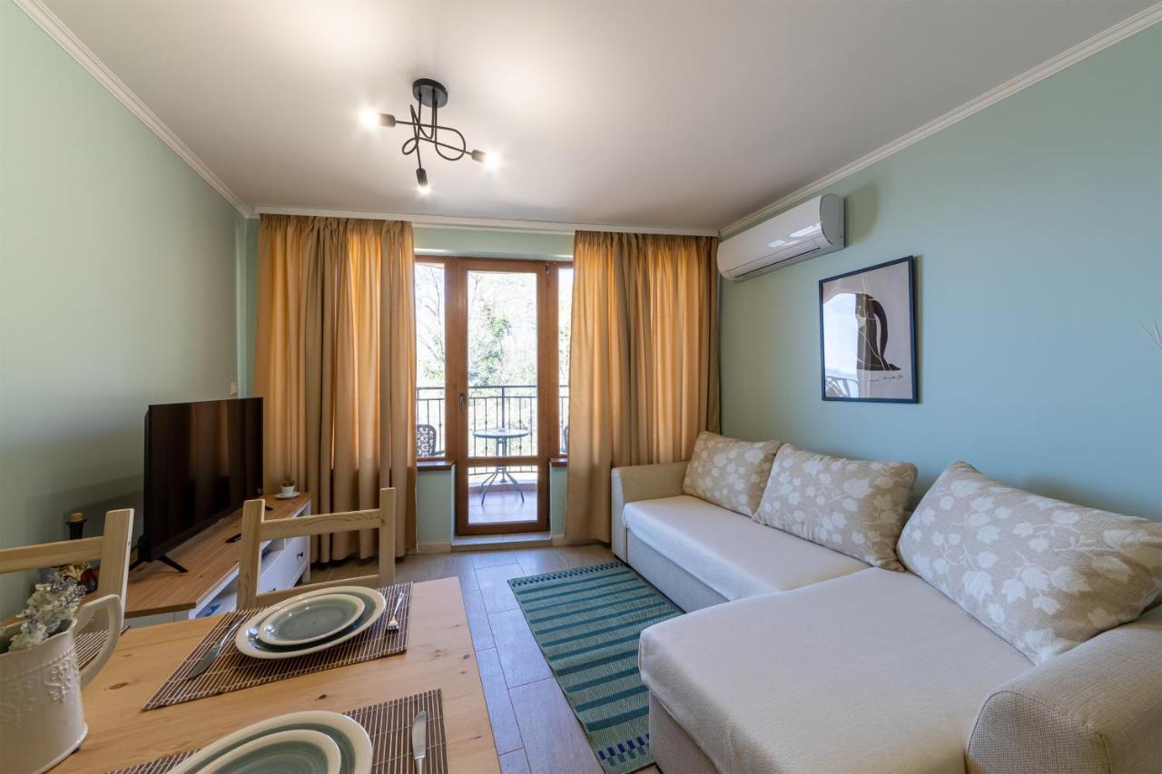 Supreme Beach Apartments Балчик Екстериор снимка