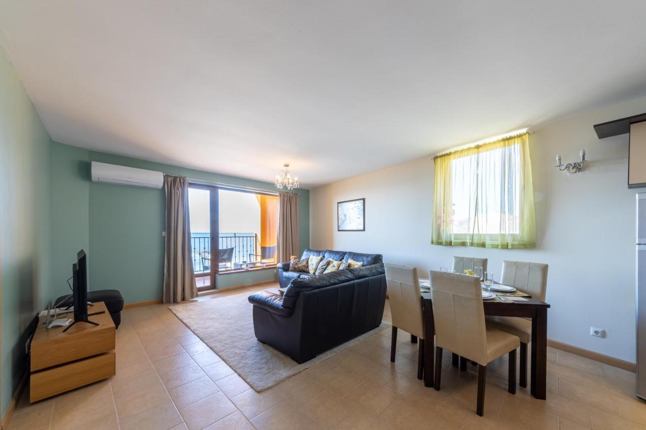 Supreme Beach Apartments Балчик Екстериор снимка