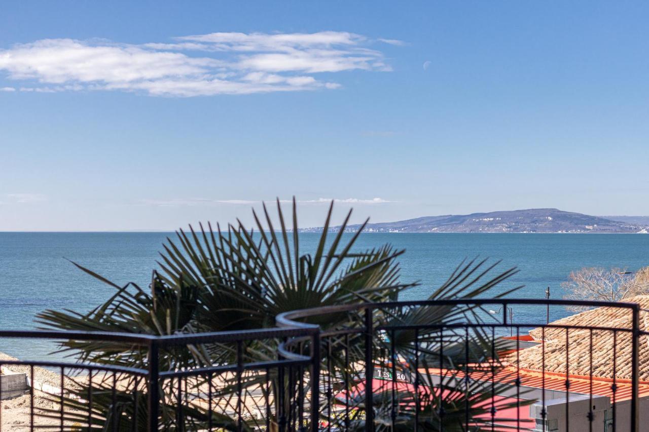 Supreme Beach Apartments Балчик Екстериор снимка