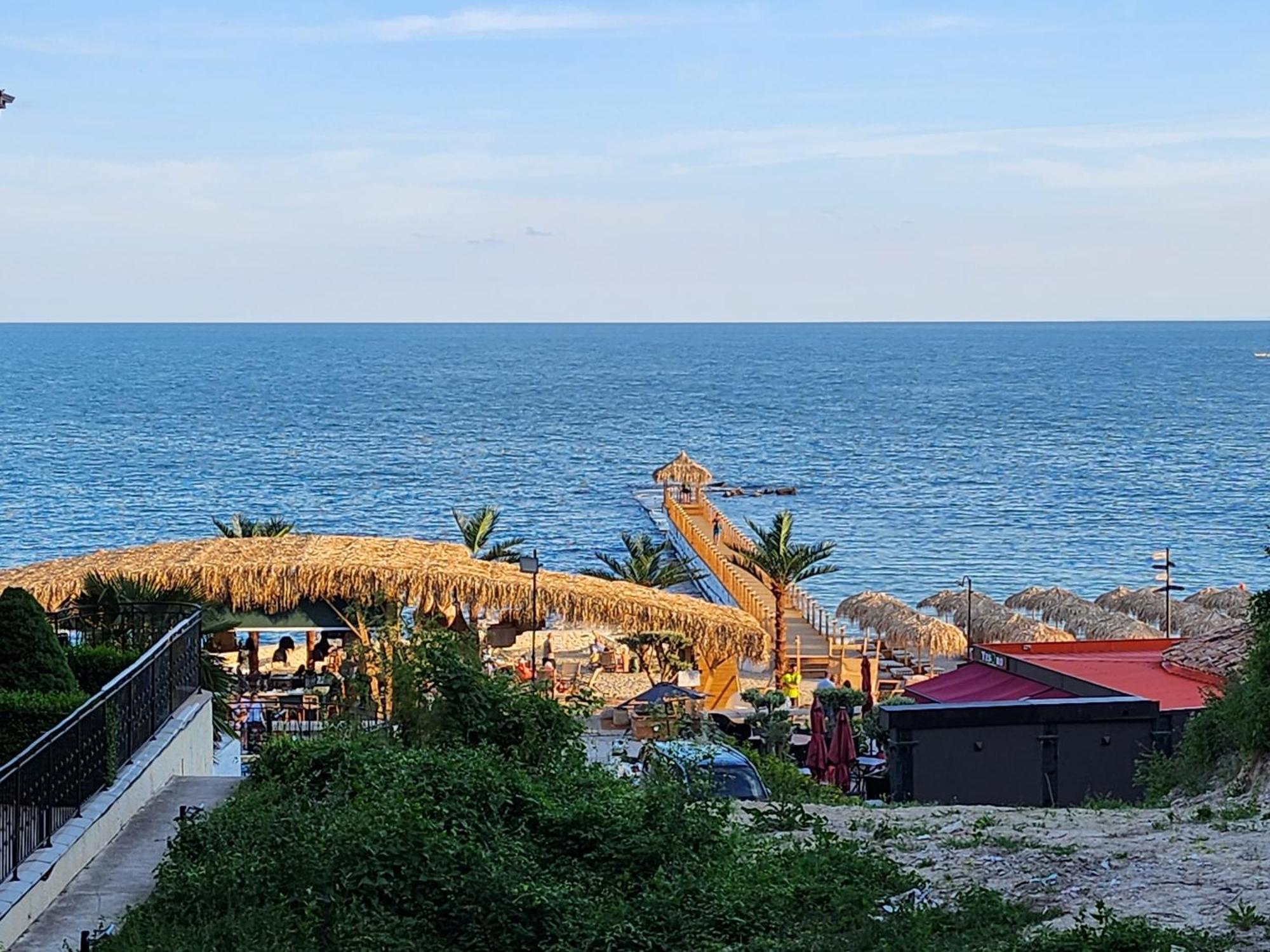 Supreme Beach Apartments Балчик Екстериор снимка
