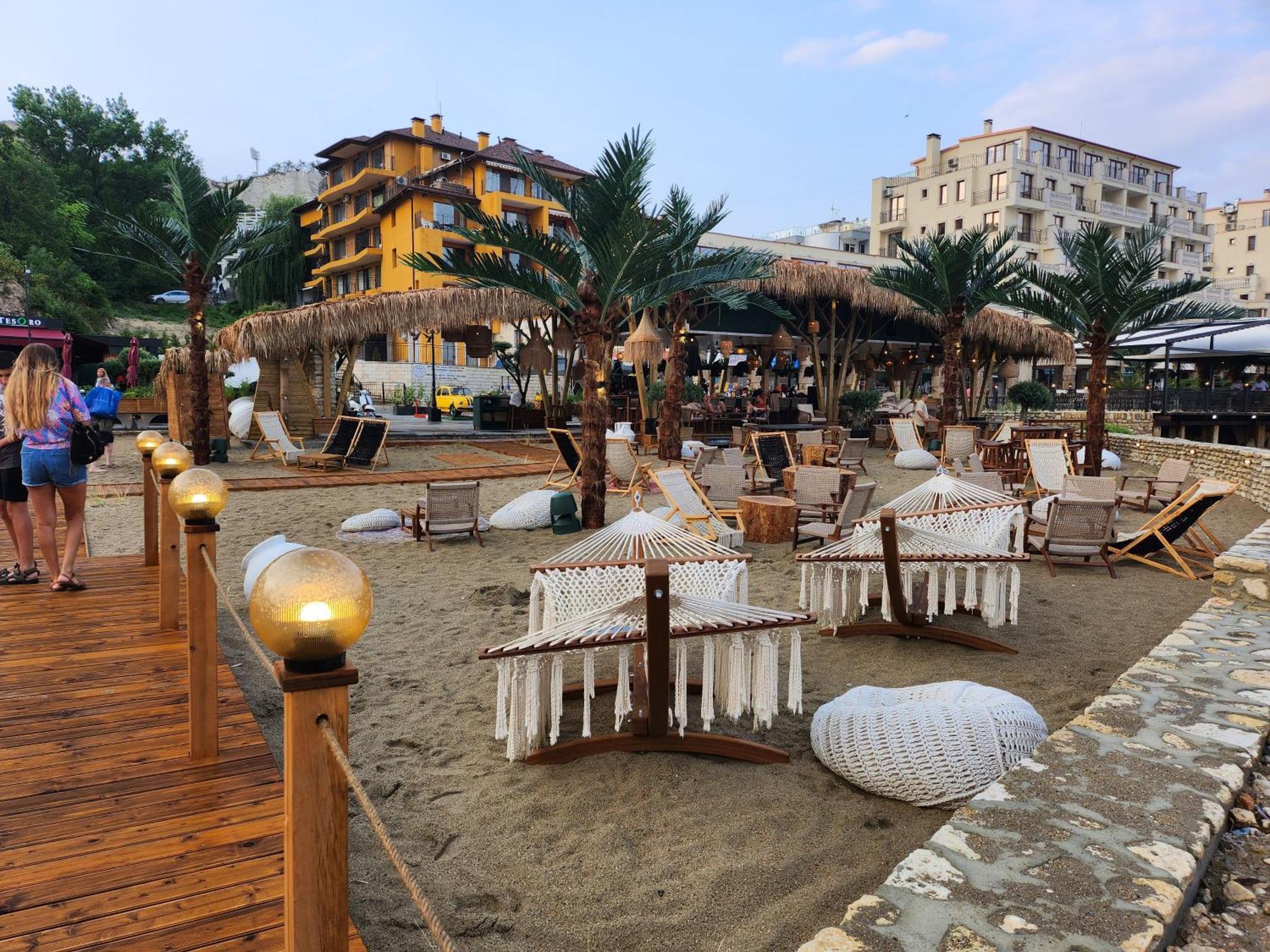 Supreme Beach Apartments Балчик Екстериор снимка